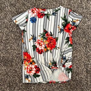 Woman’s floral t shirt